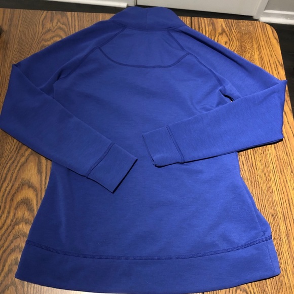 NEW A🙏🏻🔥🌈ATHLETA sweat top - Picture 8 of 8